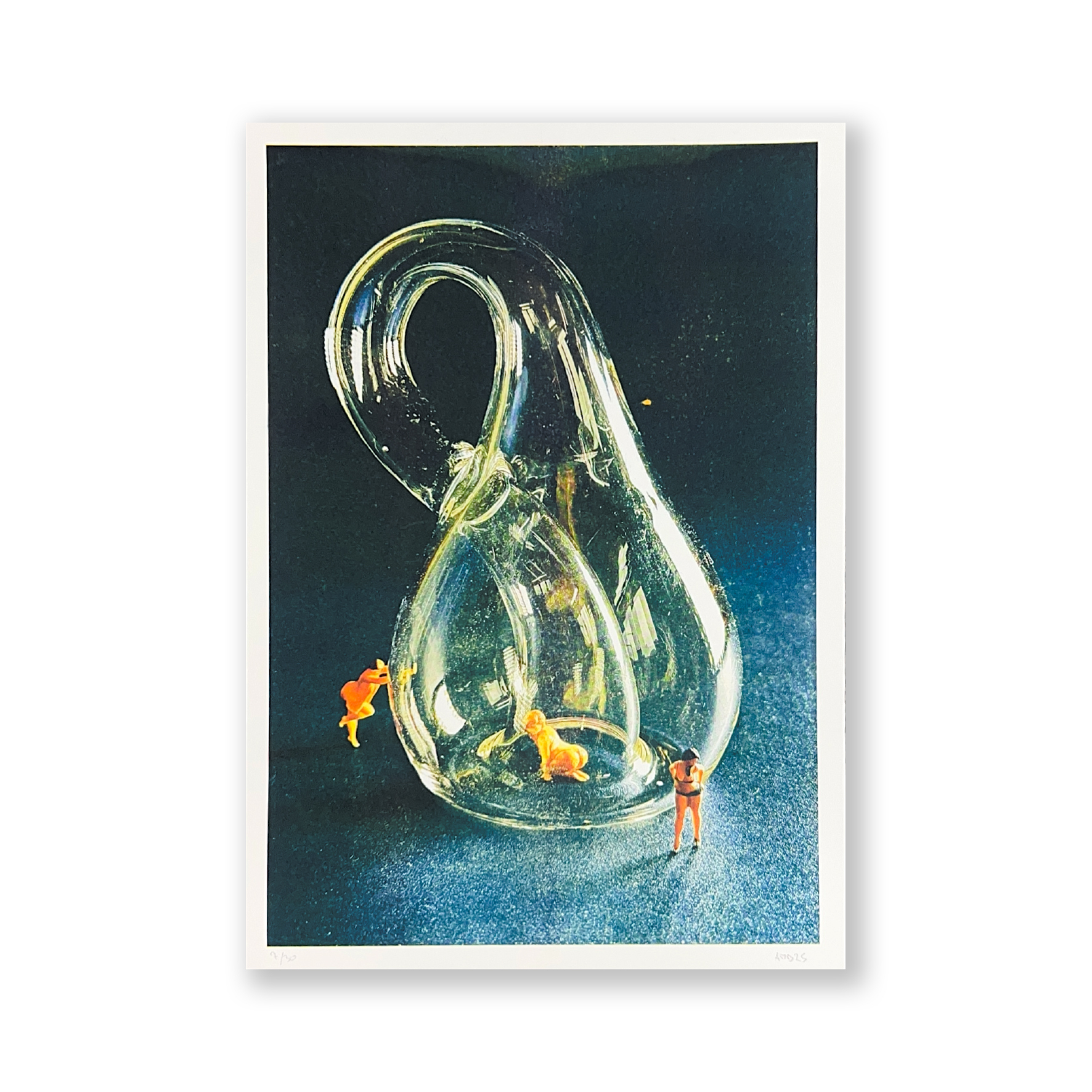 Neat Corridors of Powertrip House - Glass